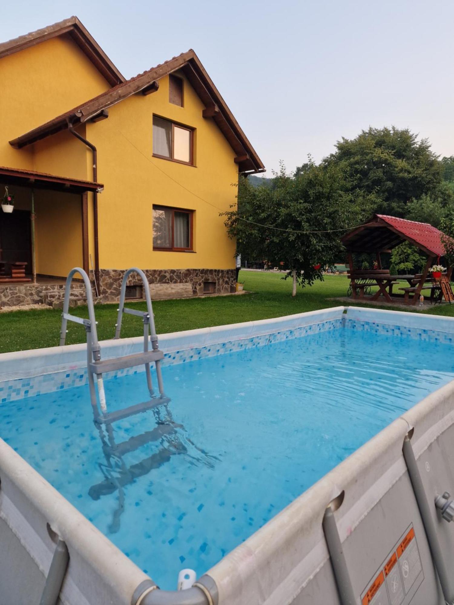 Casa Maya Săsciori 外观 照片